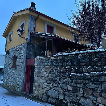 Chalet Legendarium *